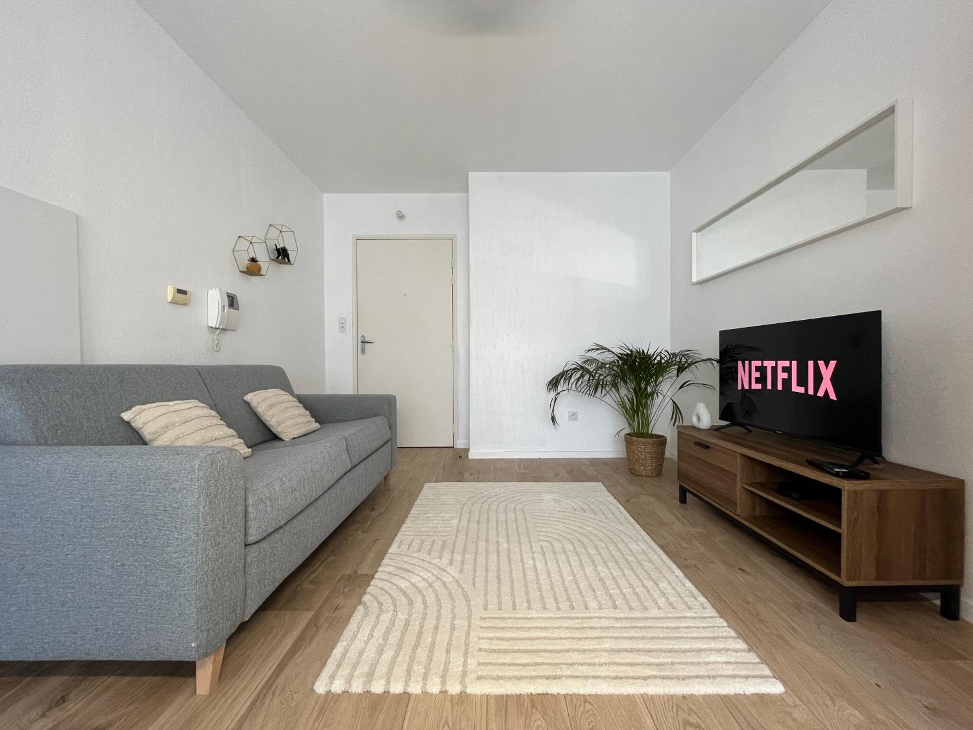 Petit Cocon Paisible Apartment Le Mans Exterior foto