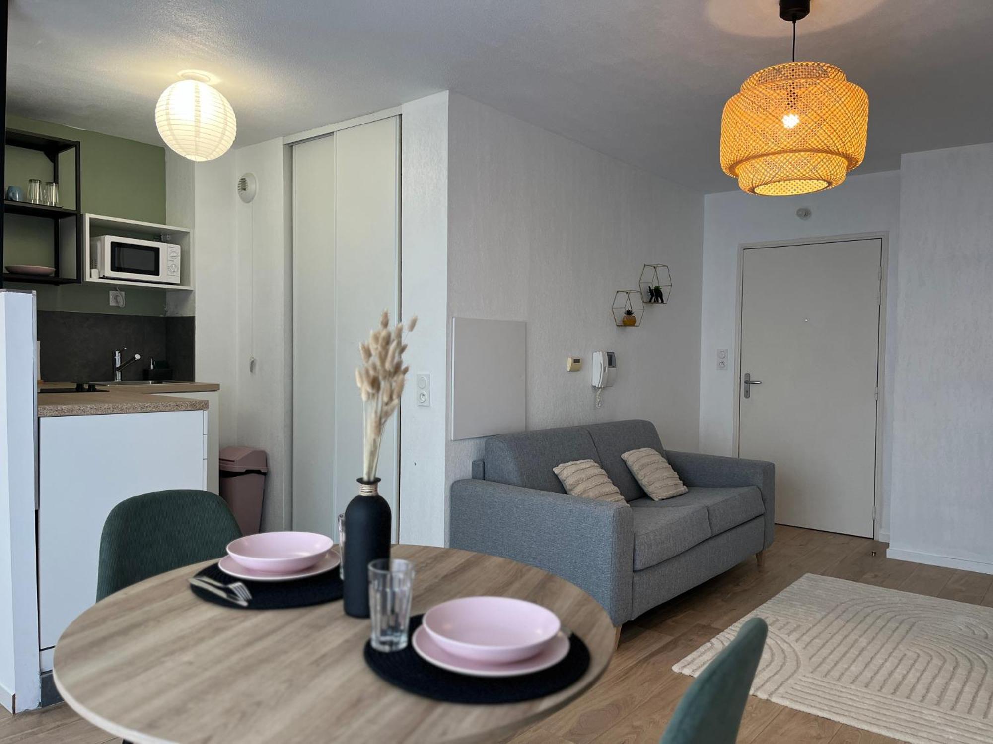 Petit Cocon Paisible Apartment Le Mans Exterior foto