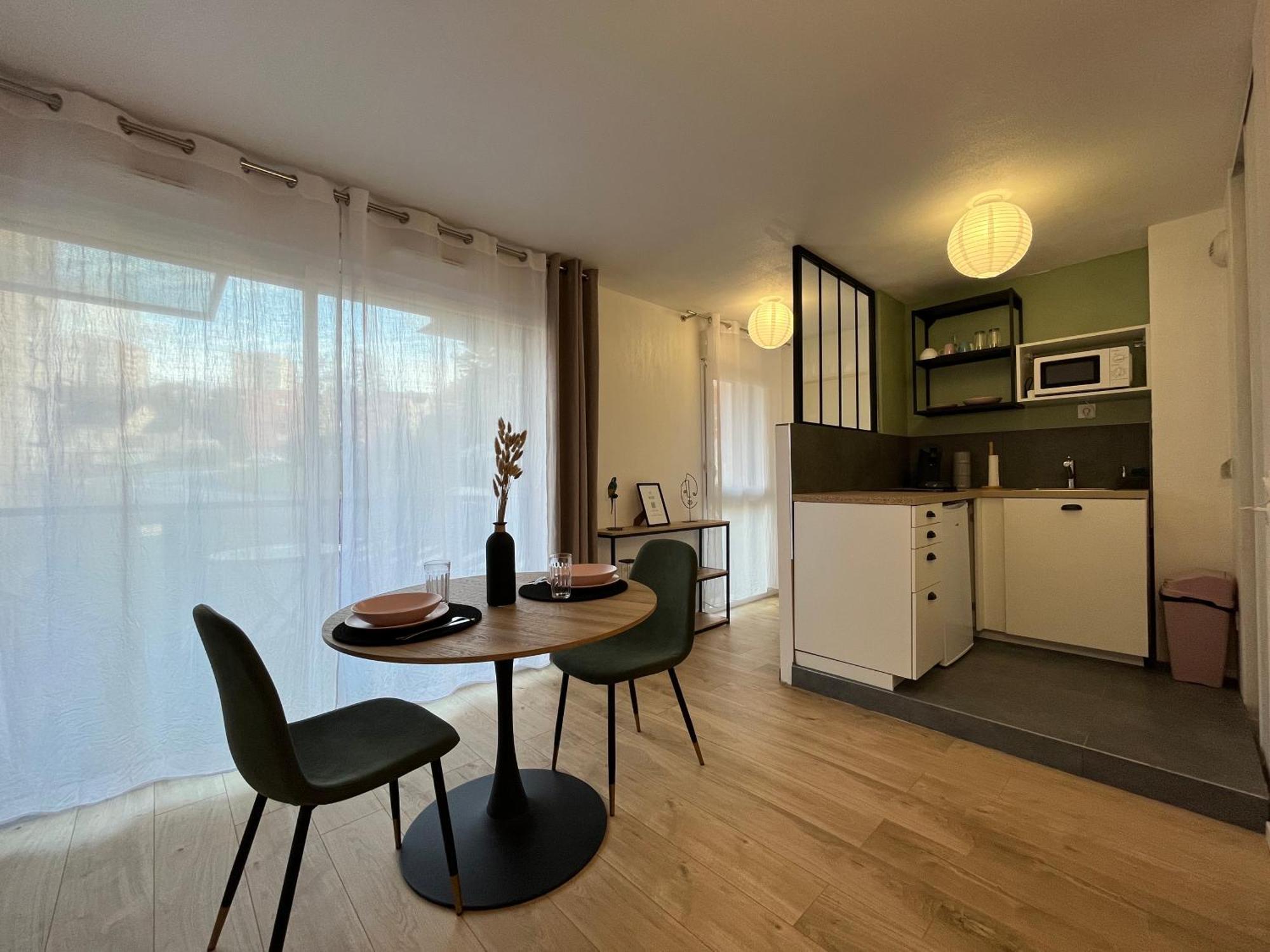 Petit Cocon Paisible Apartment Le Mans Exterior foto